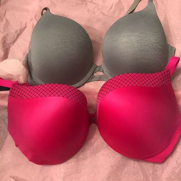 Victoria secret bras size 34D two bras! - Picture 2 of 16